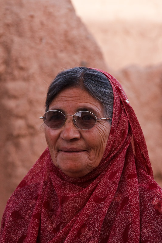 Zoroastrian woman